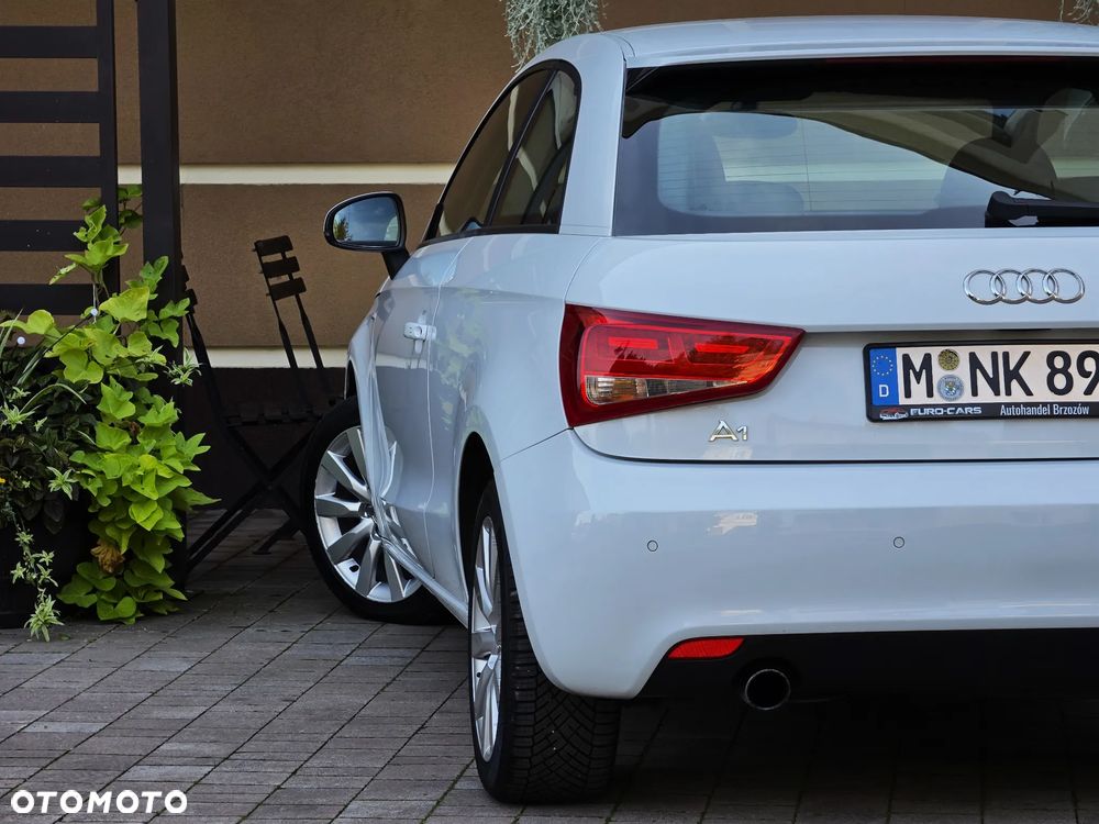 Audi A1 3-drzwiowe 1.2 TFSI S line edition - 28