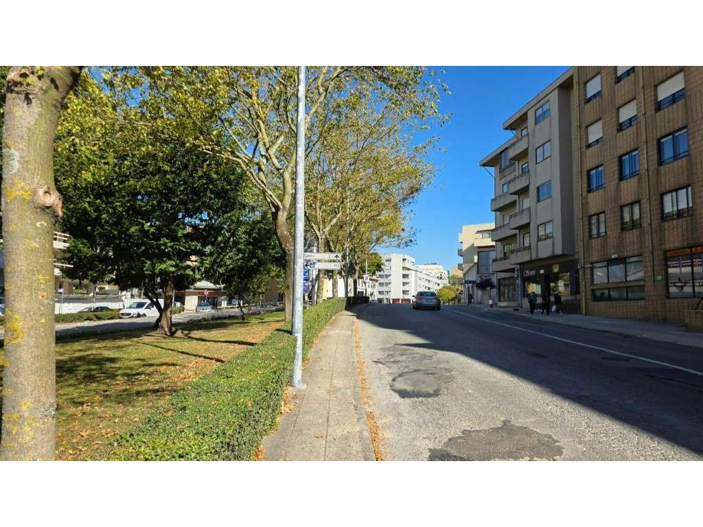 Loja para investimento no Porto | Retoma Bancária - Grande imagem: 4/11