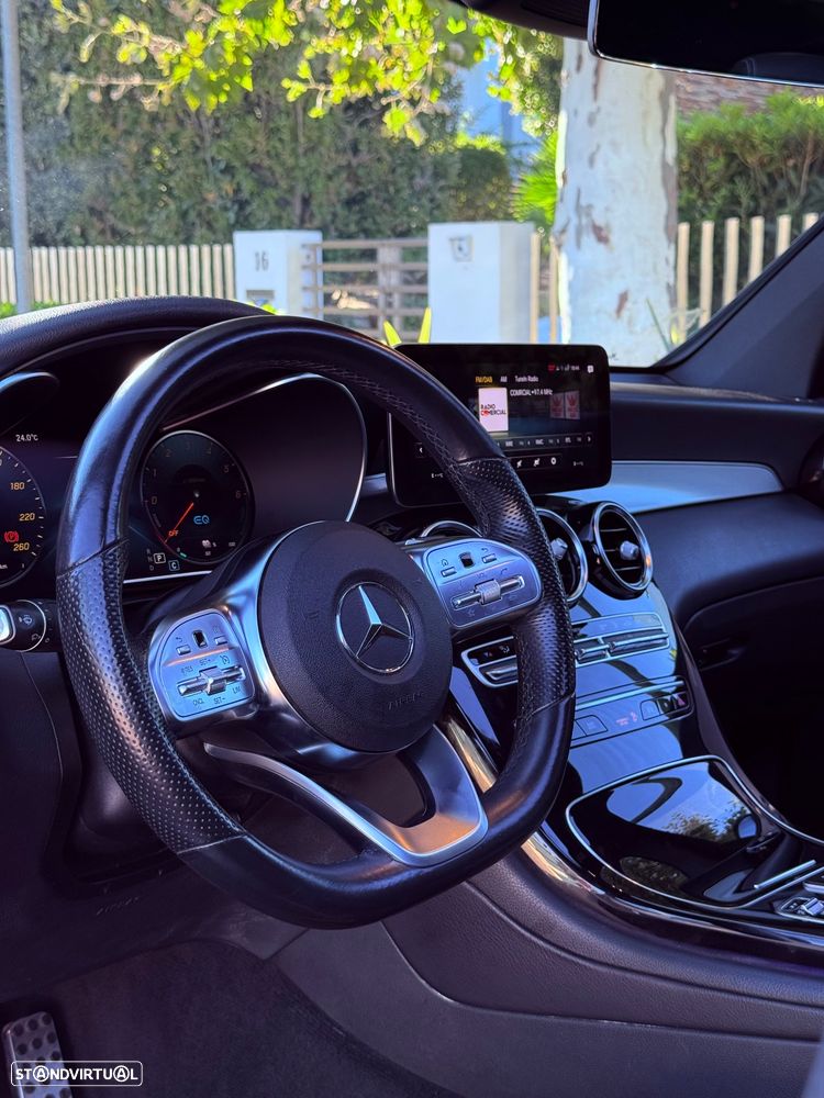 Mercedes-Benz GLC 300 de Coupe 4Matic 9G-TRONIC AMG Line - 29