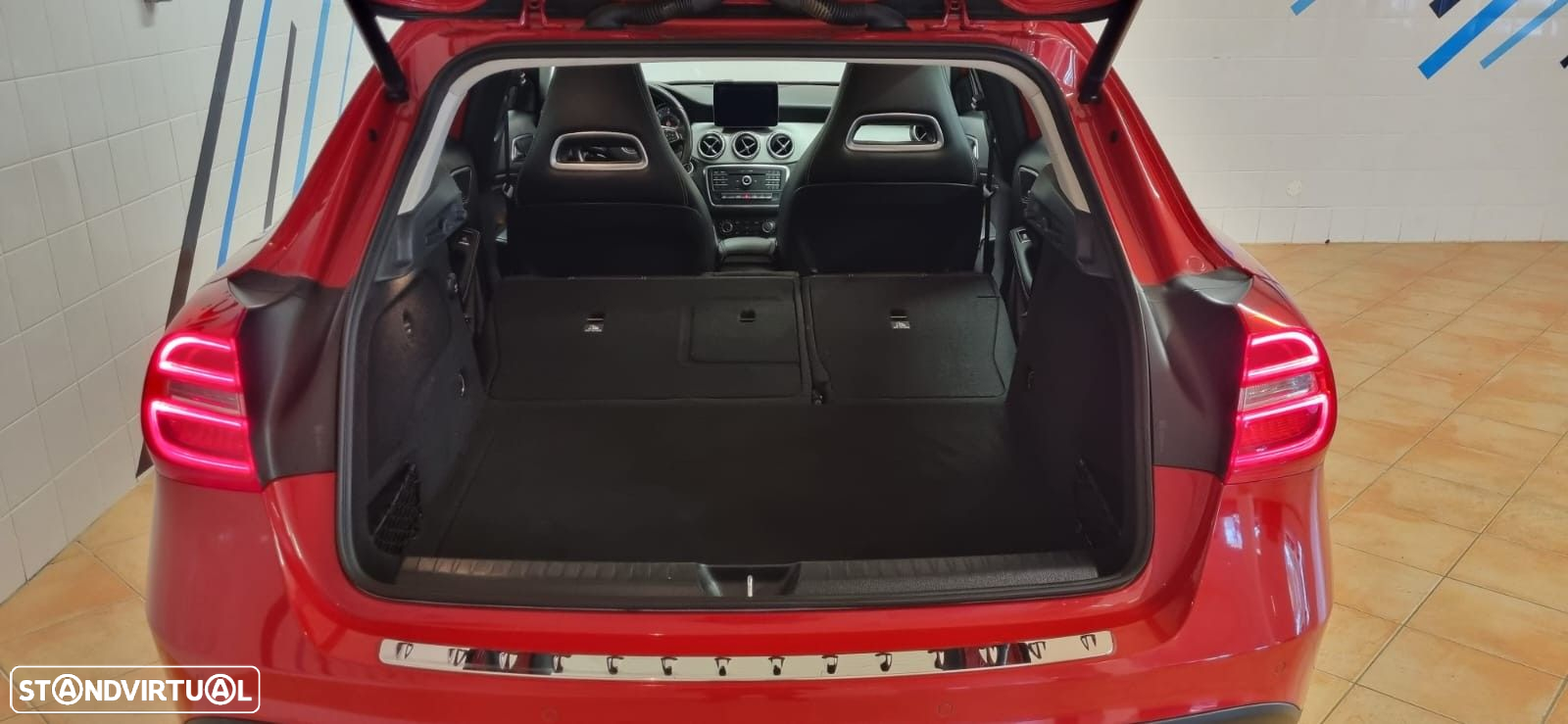 Mercedes-Benz GLA 180 CDi Urban Aut. - 10