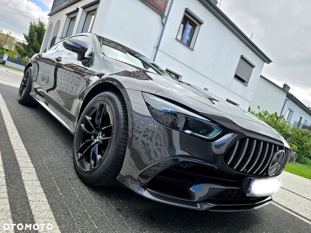 Mercedes-Benz AMG GT 43 4-Matic+ - 29