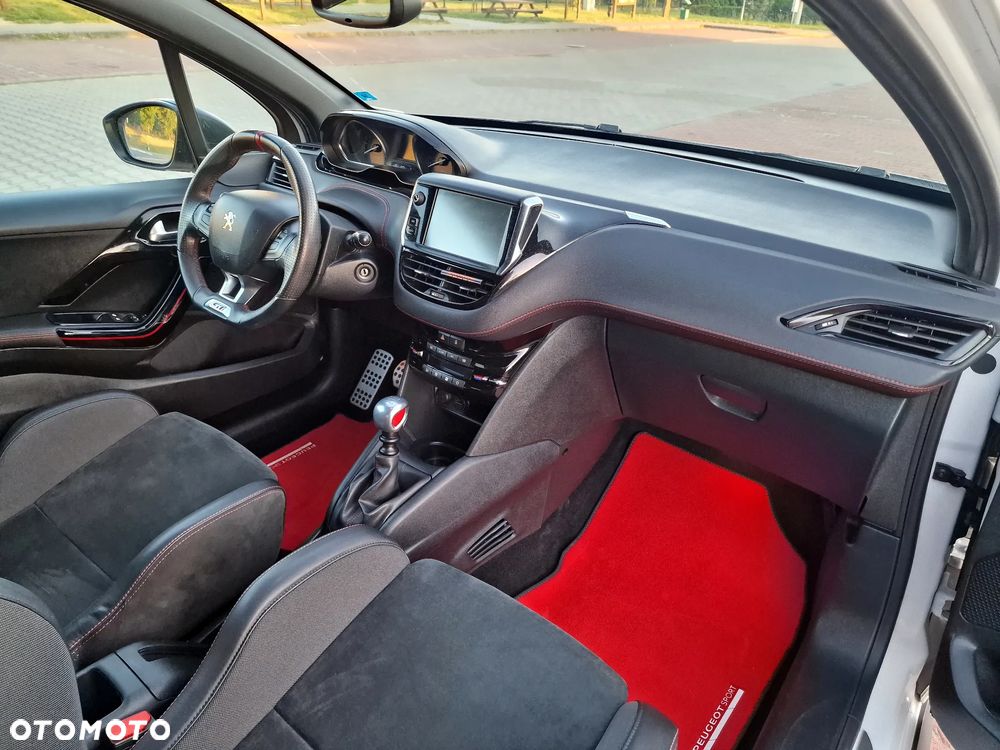 Peugeot 208 THP STOP & START GTi by Sport - 24