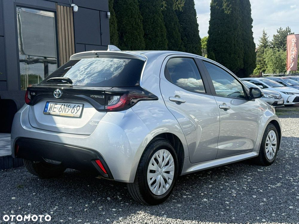 Toyota Yaris Hybrid 1.5 Active - 10