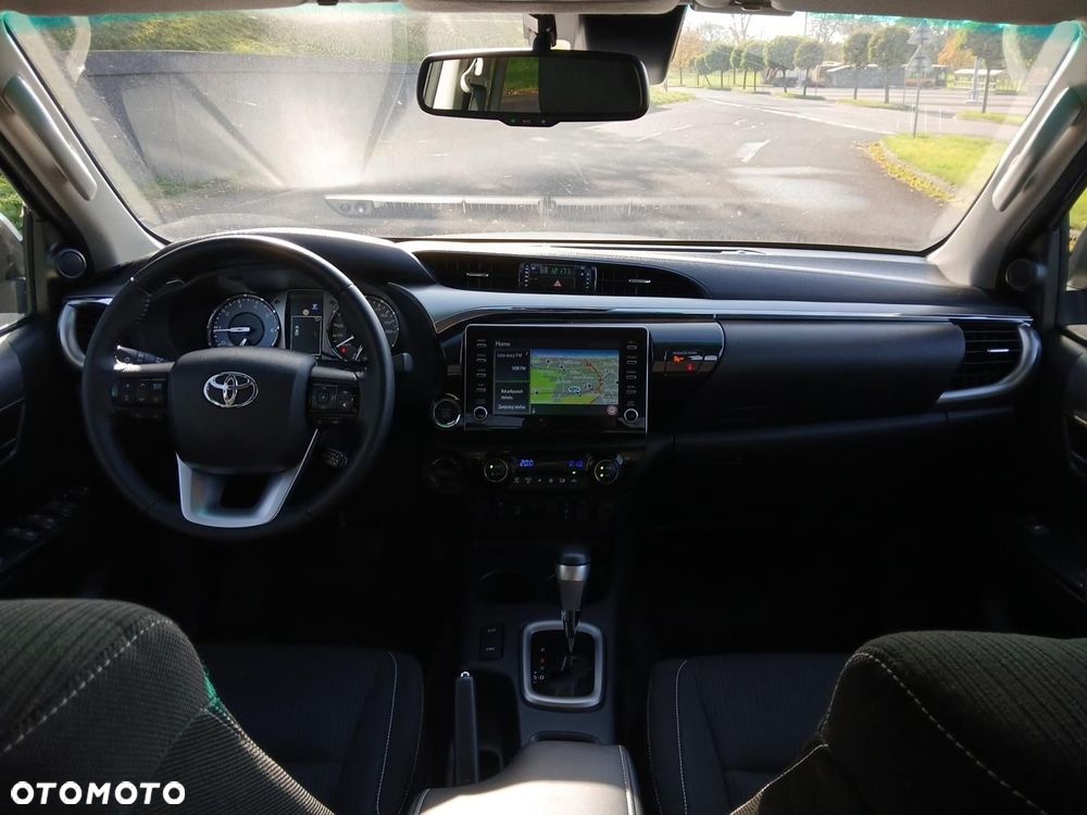 Toyota Hilux 2.8 D-4D Double Cab SR5 4x4 - 20