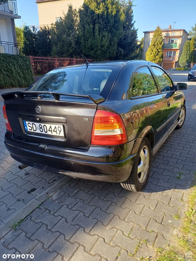 Opel Astra 1.6 - 2