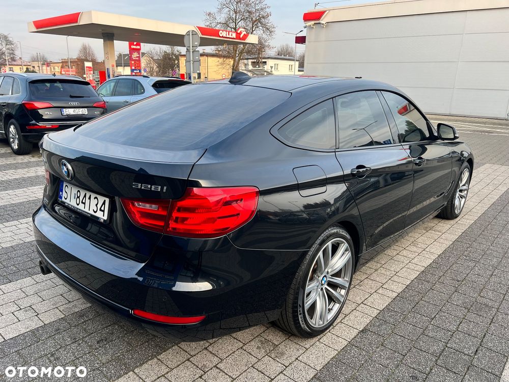 BMW 3GT 328i xDrive Sport-Aut Luxury Line - 7