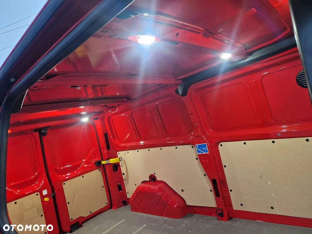 Ford Transit Custom - 14