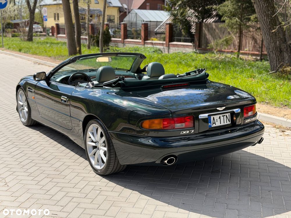Aston Martin DB7 - 15