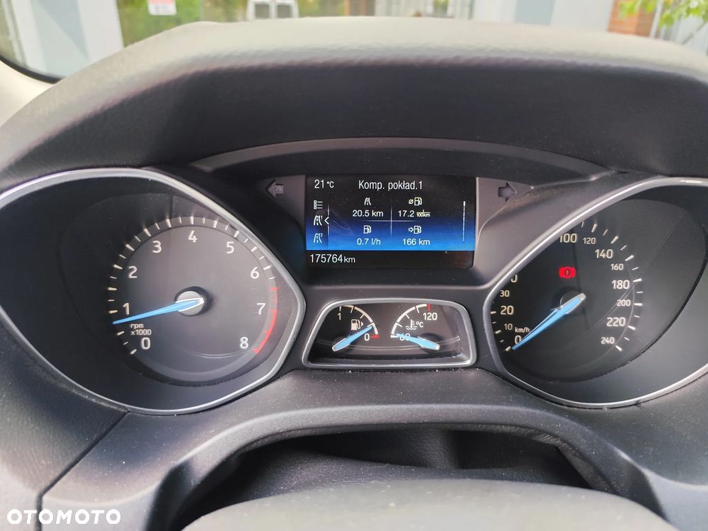 Ford Focus 1.0 EcoBoost ST-Line Black ASS - 24
