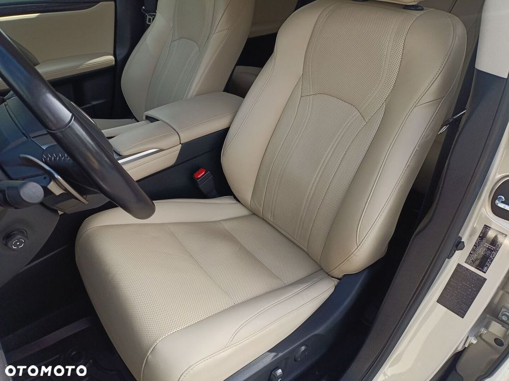 Lexus RX - 20