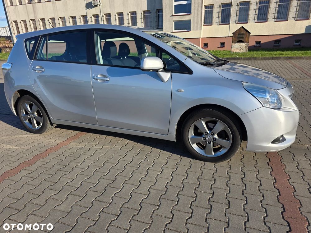 Toyota Verso 1.8 Multidrive Edition - 4