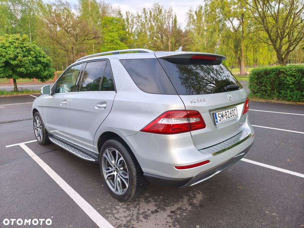Mercedes-Benz ML 350 4MATIC (BlueEFFICIENCY) 7G-TRONIC - 3