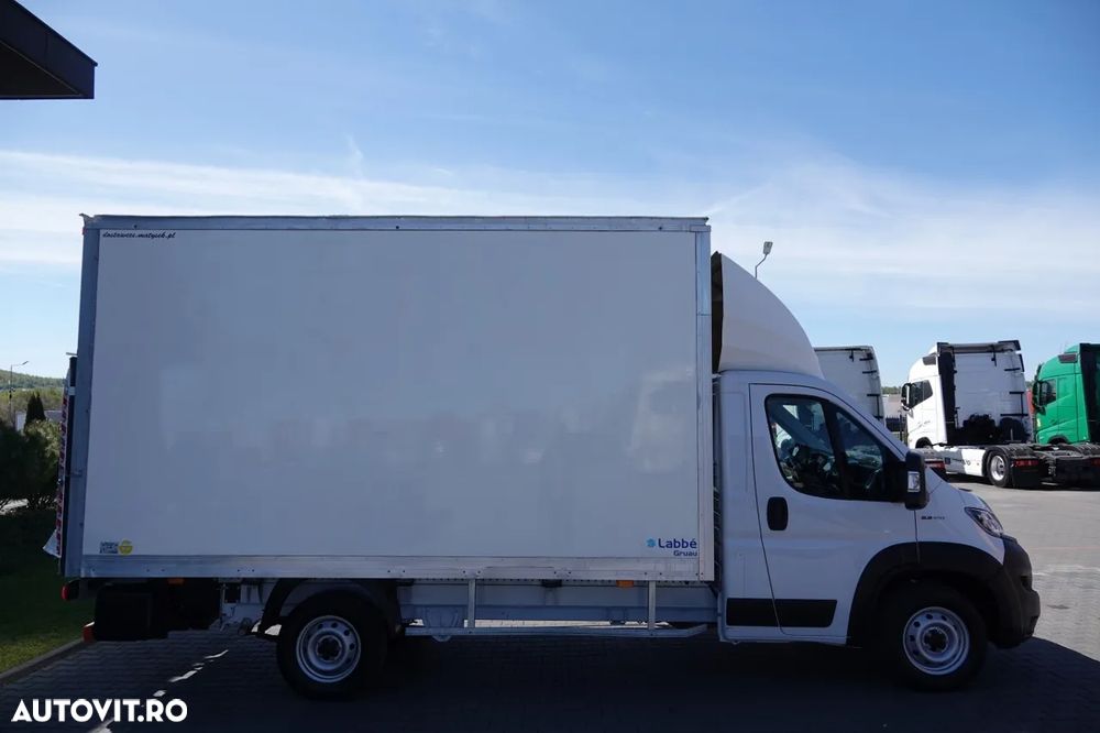 Fiat DUCATO MAXI / CONTAINER / 750 KG LIFT / GVWR: 3500 KG / MANUAL / 2021 - 9