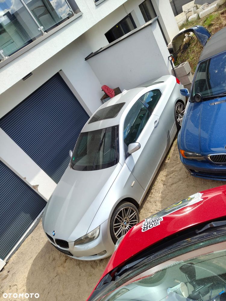 BMW Seria 3 330d xDrive Edition Exclusive - 18