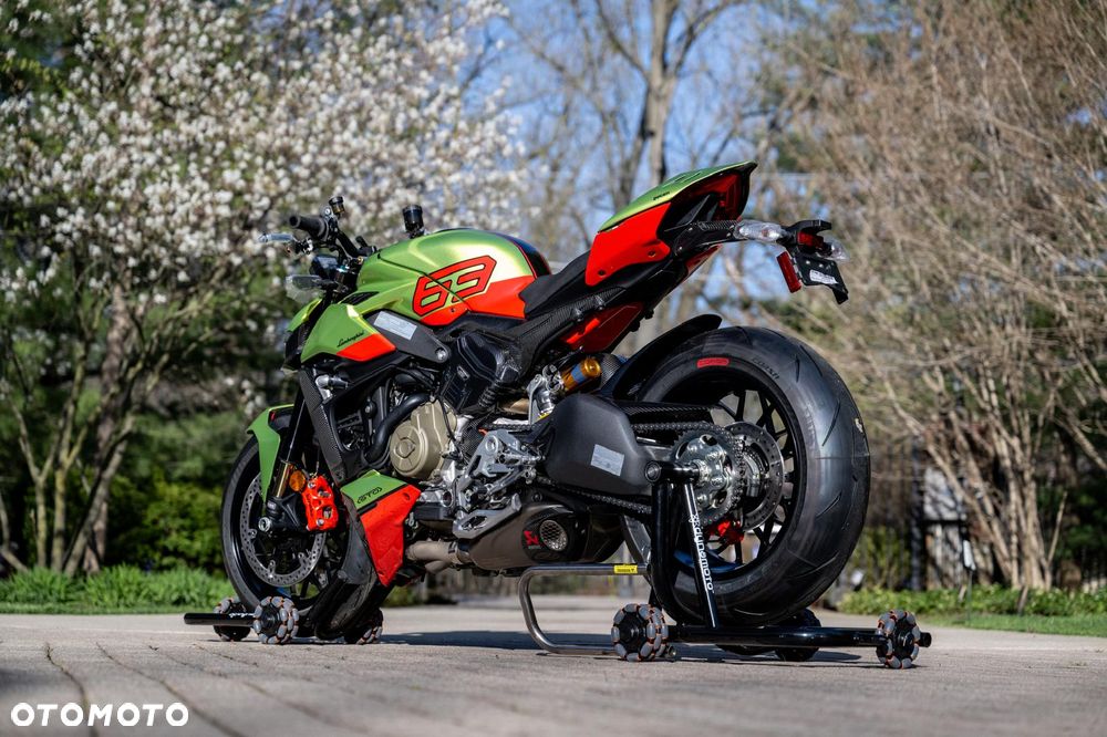 Ducati Streetfighter V4 - 1