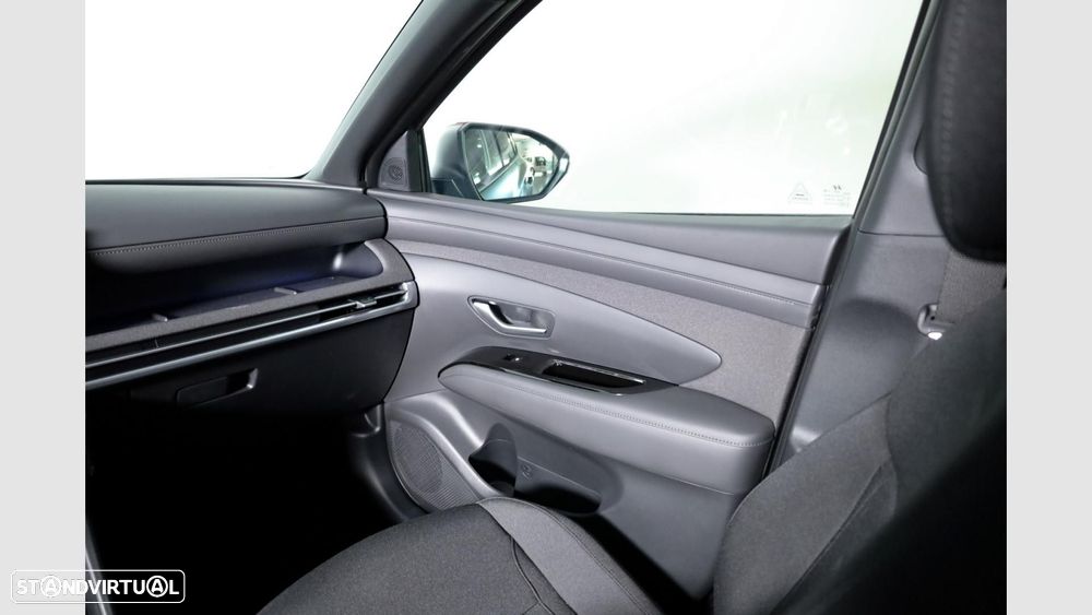 Hyundai Tucson 1.6 T-GDI Black Edition - 16