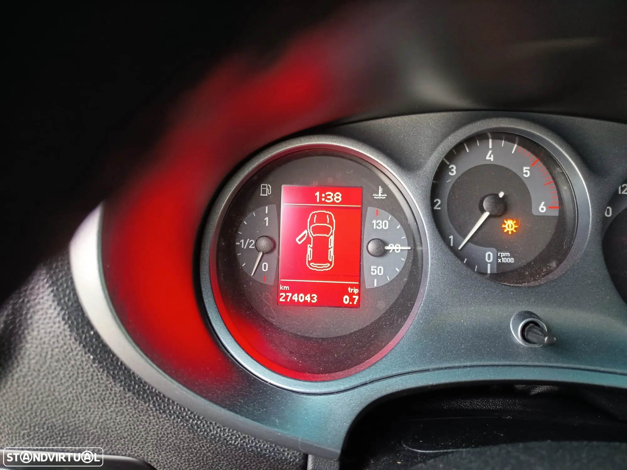 SEAT Leon 1.9 TDI DPF Comfort Limited - 10