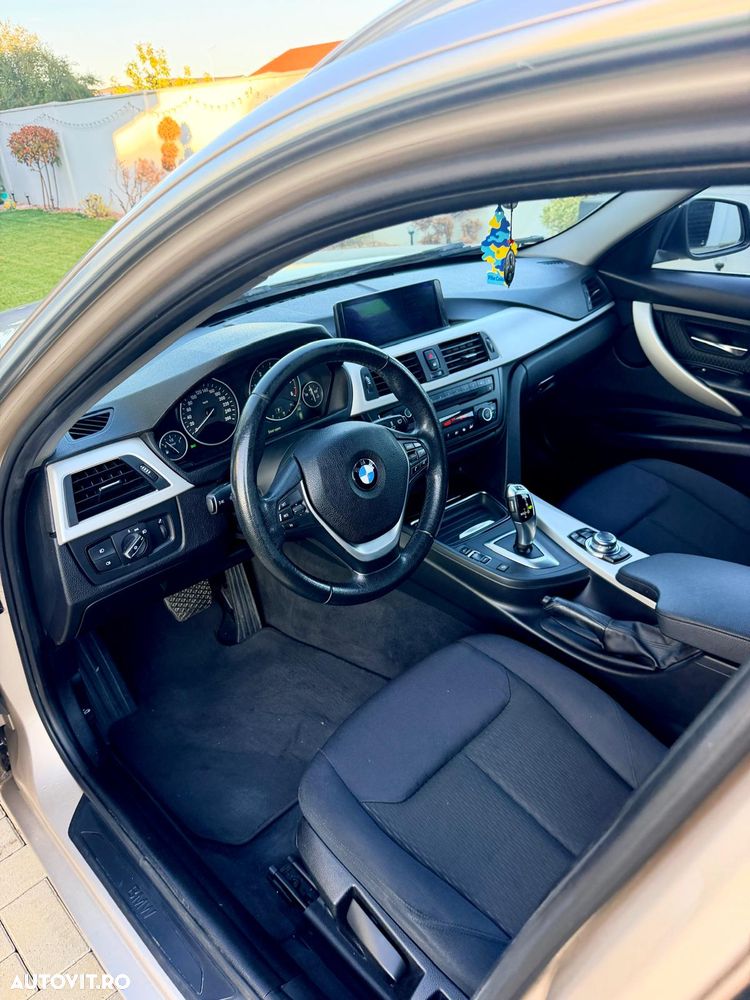 BMW Seria 3 2013 — imagine 13