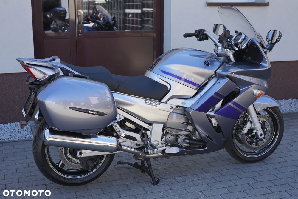 Yamaha FJR - 4