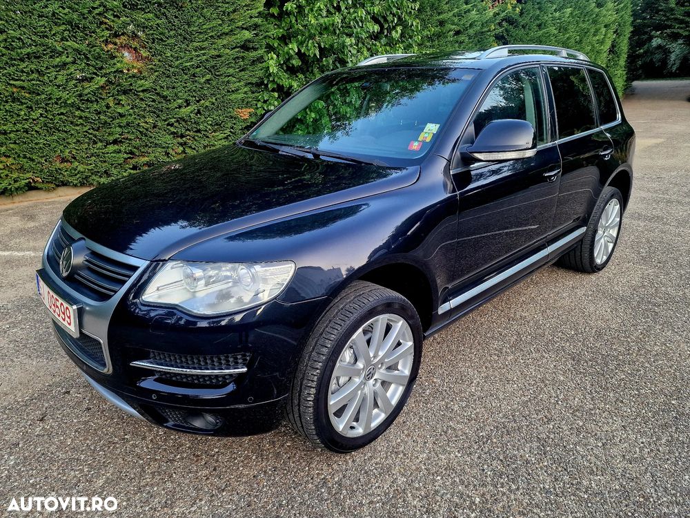 Volkswagen Touareg - 2