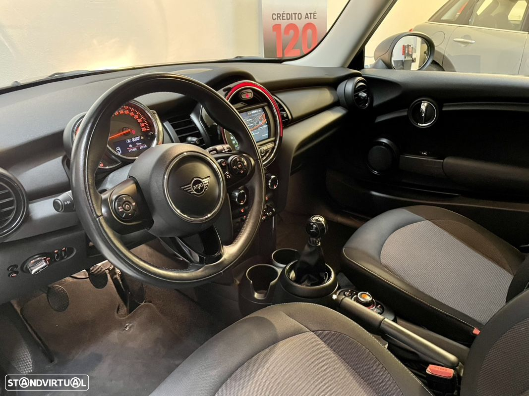 MINI 3 Portas One Sport Edition - 17