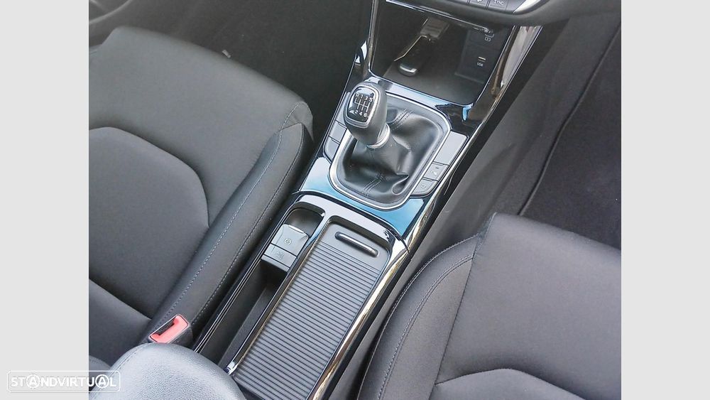 Hyundai i30 1.0 T-GDI Style Plus — fotografia 22