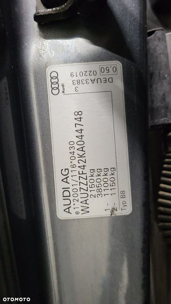 Audi A4 Avant 35 TDI S tronic - 27