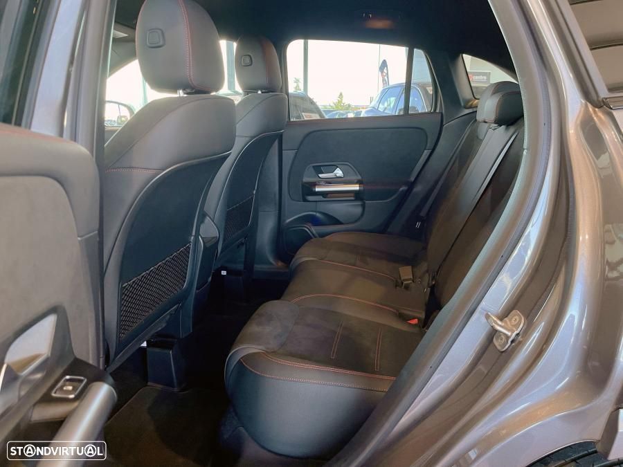 Mercedes-Benz GLA 200 d AMG Line - 36