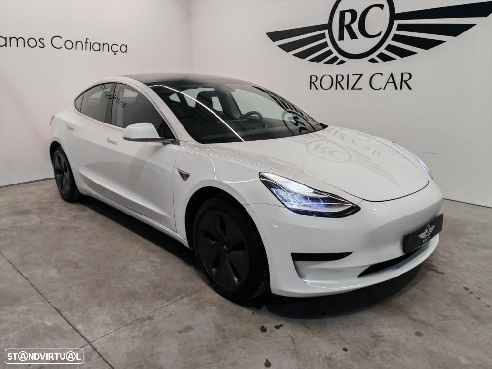 Tesla Model 3 - 23