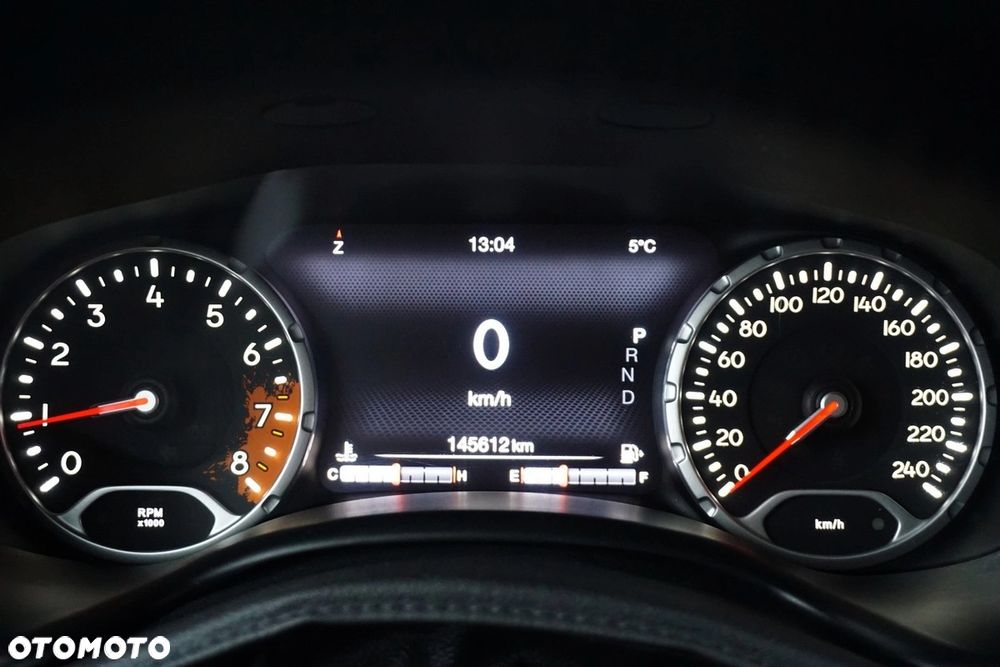 Jeep Renegade 1.4 MultiAir DSG Limited - 26