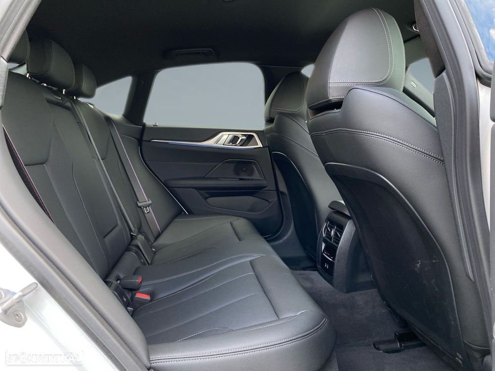 BMW i4 eDrive40 Pack Desportivo M — fotografia 15