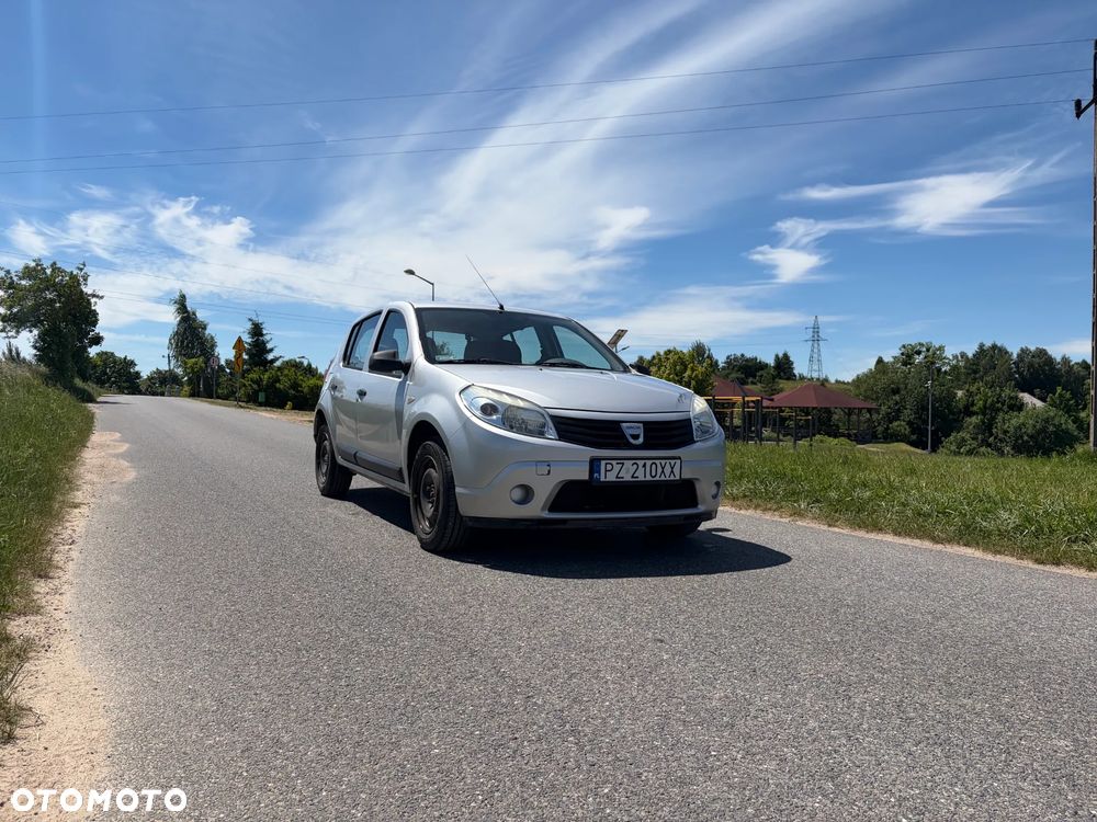 Dacia Sandero 1.2 16V Laureate - 2