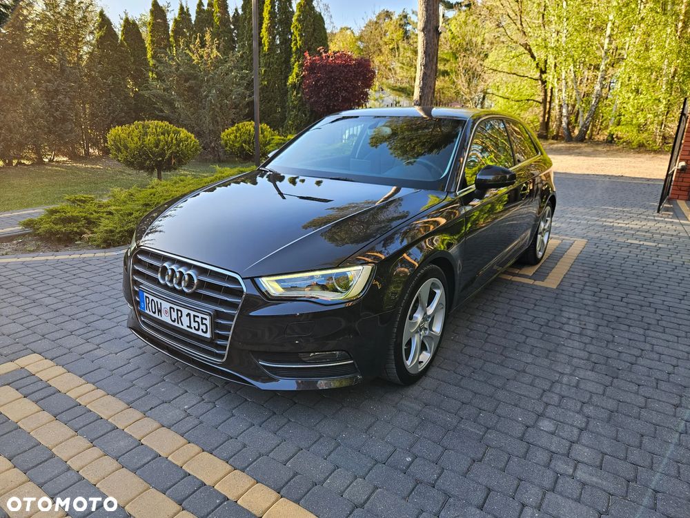Audi A3 3-drzwiowe 2.0 TDI Attraction - 1
