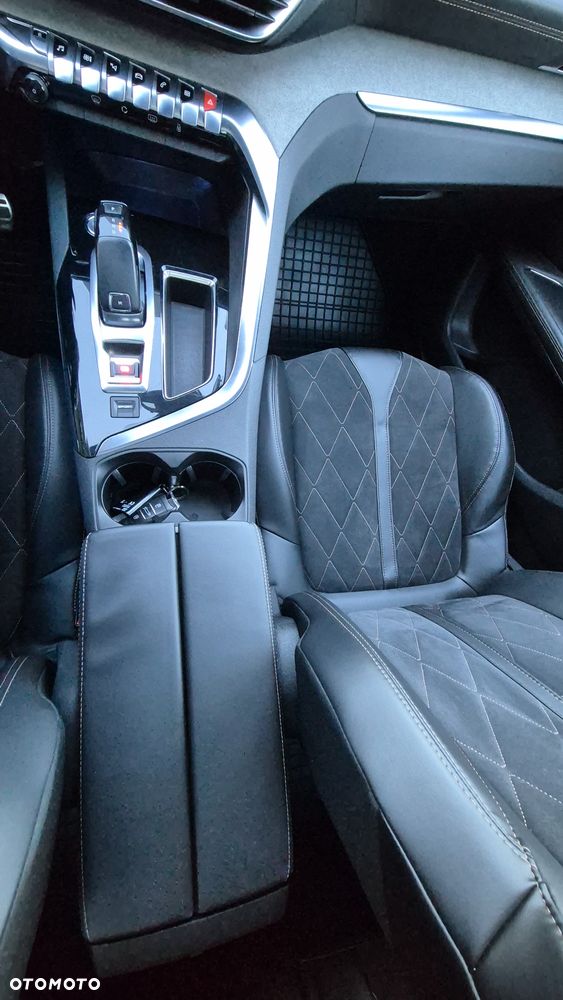 Peugeot 3008 2.0 BlueHDi GT S&S EAT6 - 19