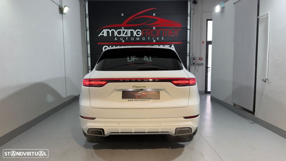 Porsche Cayenne E-Hybrid - 11