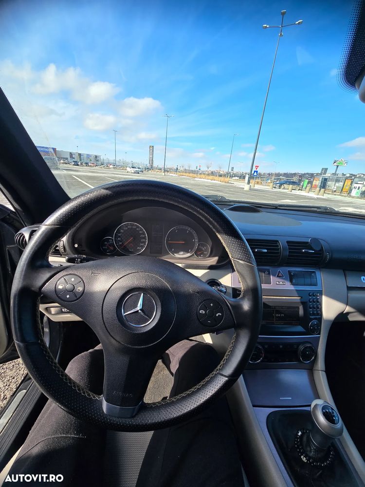 Mercedes-Benz CLC - 8