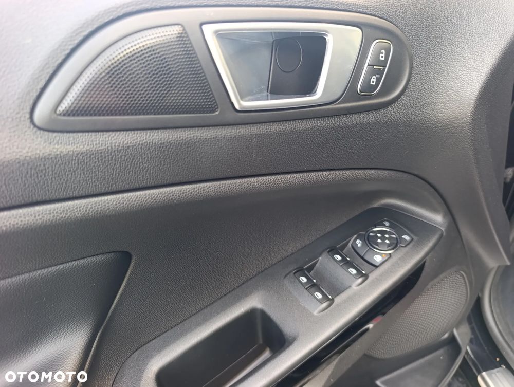 Ford EcoSport 1.0 EcoBoost ST-LINE - 12