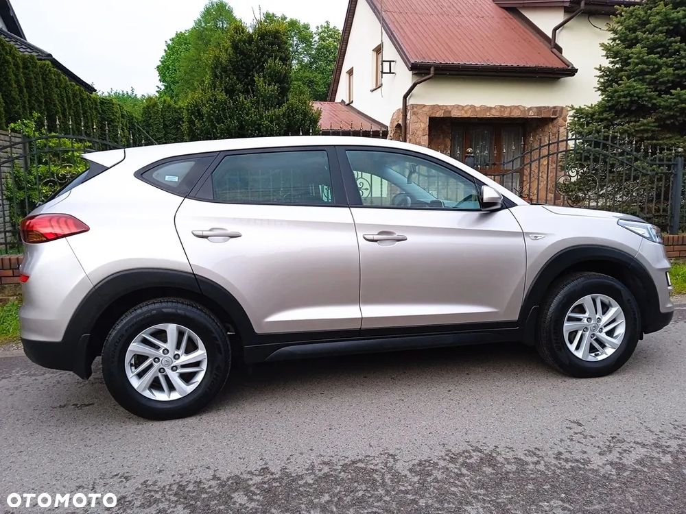 Hyundai Tucson 1.6 GDI BlueDrive Comfort 2WD - 31