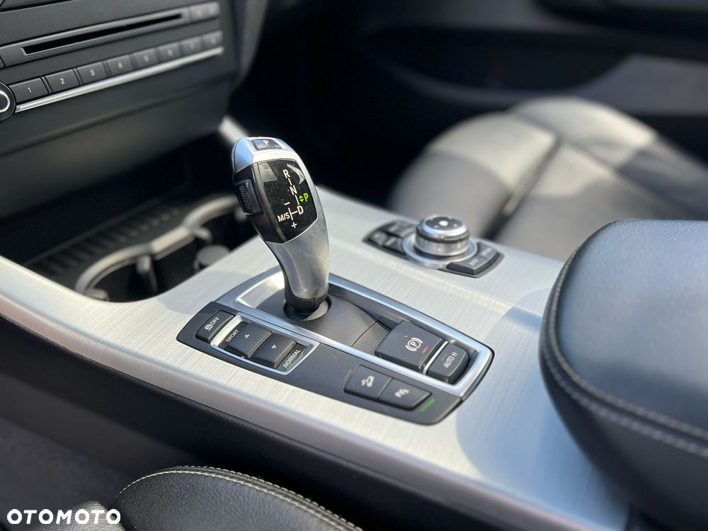 BMW X3 xDrive20d - 11