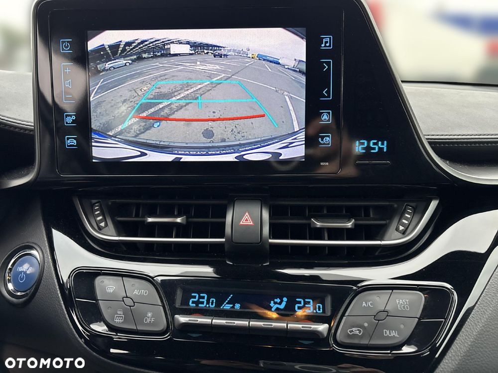 Toyota C-HR 1.8 Hybrid Premium - 12