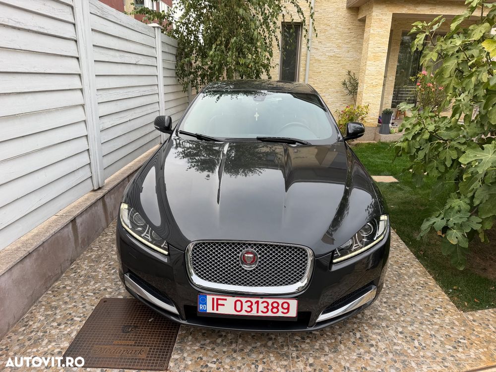 Jaguar XF - 1