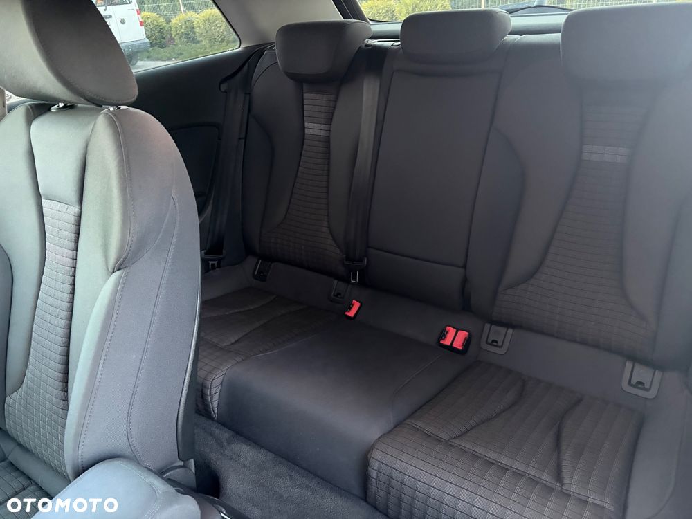 Audi A3 3-drzwiowe 2.0 TDI S tronic - 13