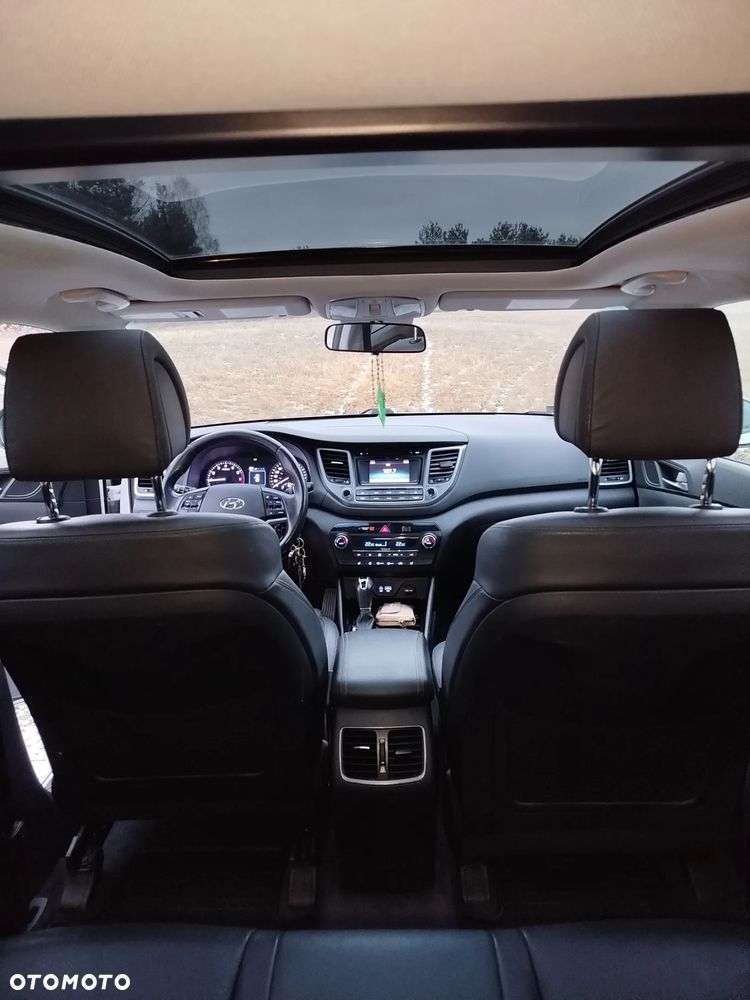 Hyundai Tucson - 4