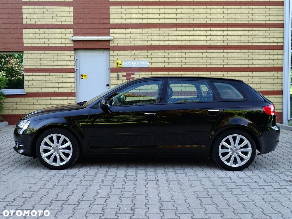 Audi A3 Sportback 1.2 TFSI S line Sportpaket - 9