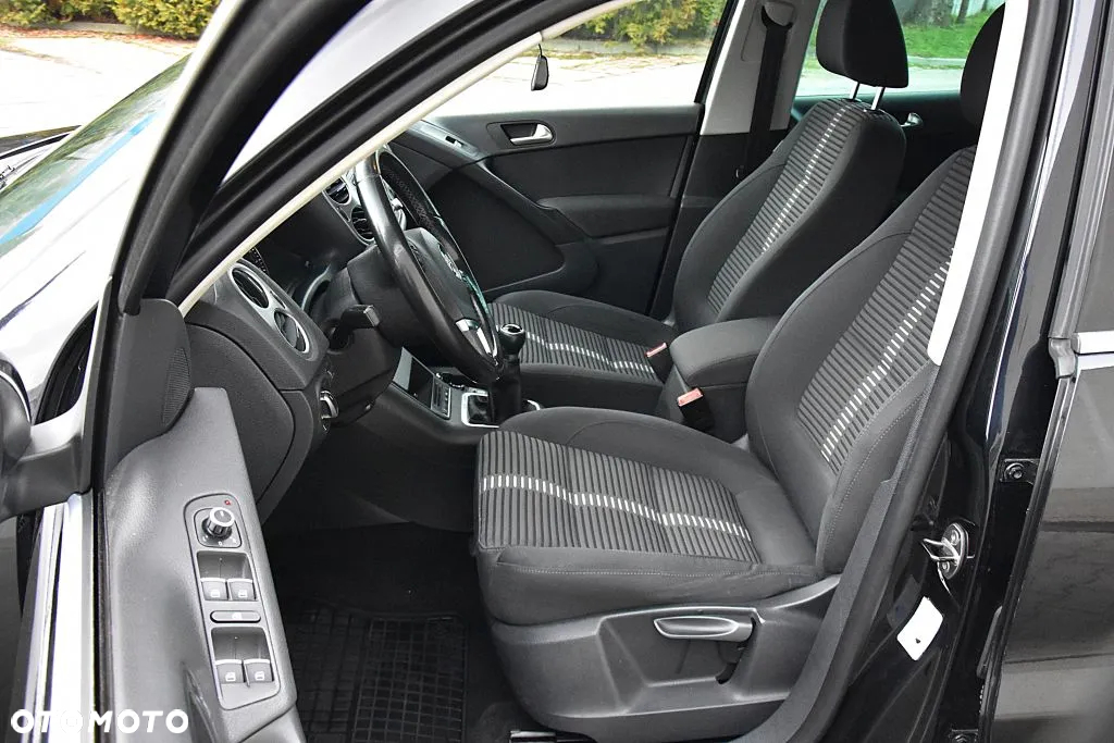 Volkswagen Tiguan - 15