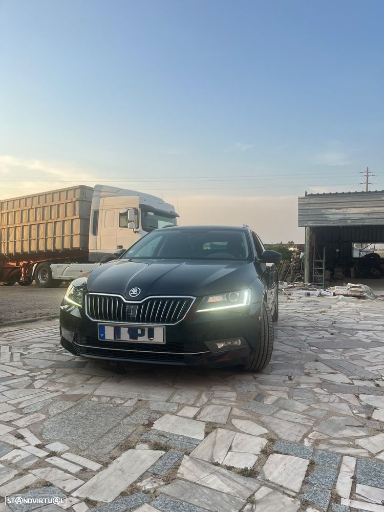Skoda Superb Break 2.0 TDI Style DSG - 1