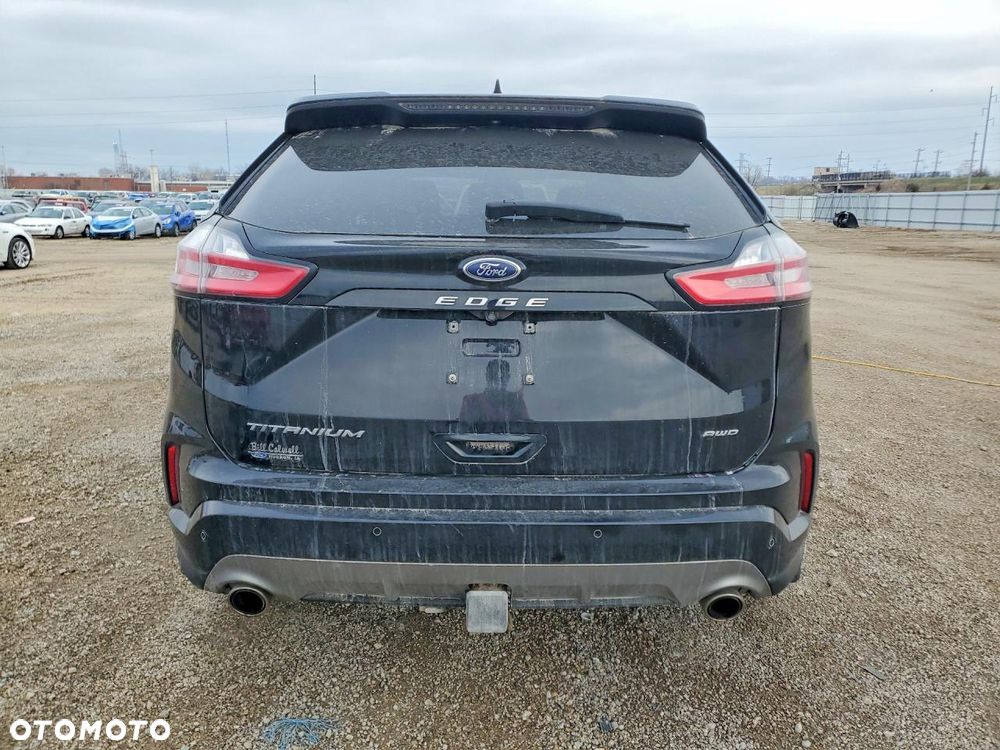 Ford Edge - 3