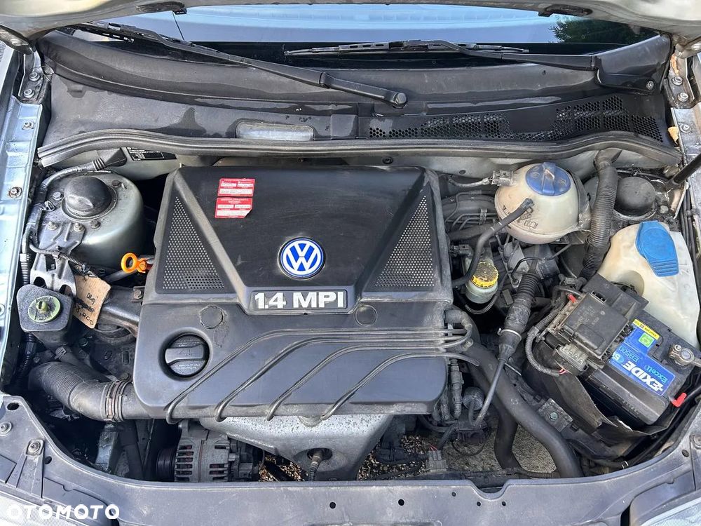 Volkswagen Polo - 12