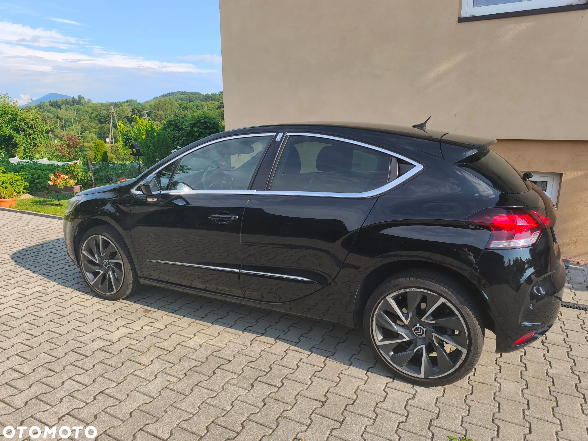 Citroën DS4 1.6 THP SportChic - 3