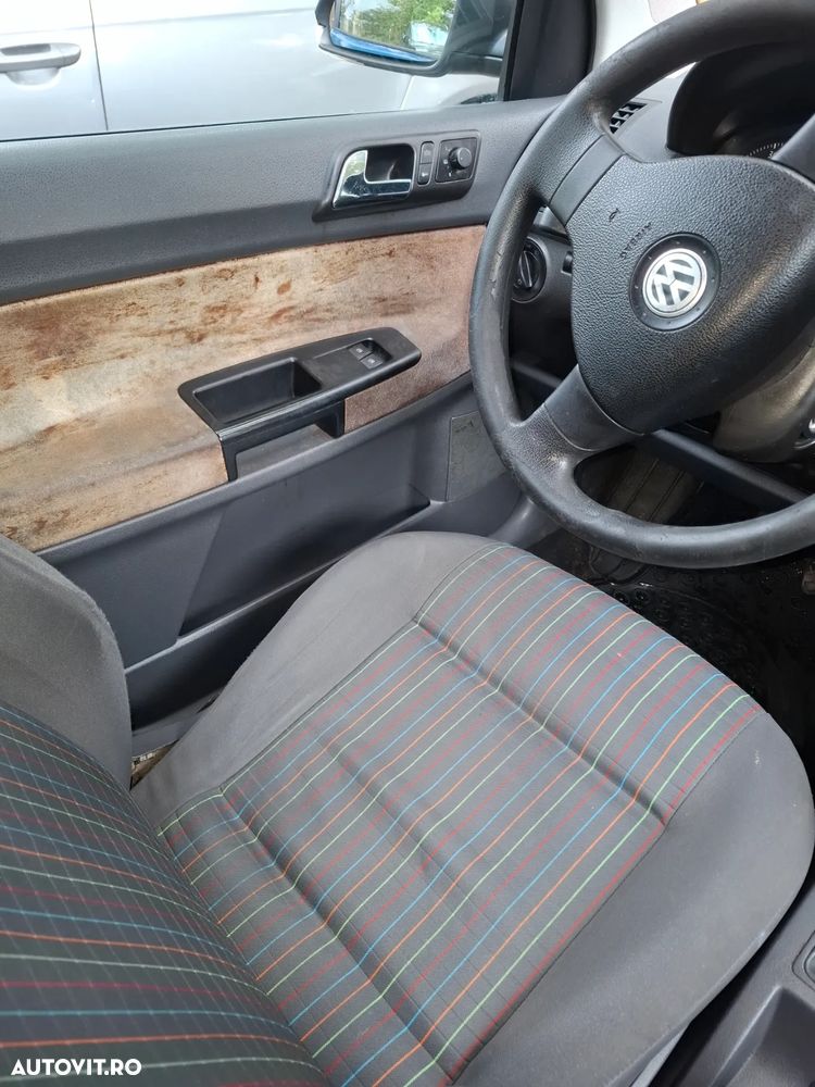 Volkswagen Polo 1.2 Happy - 11